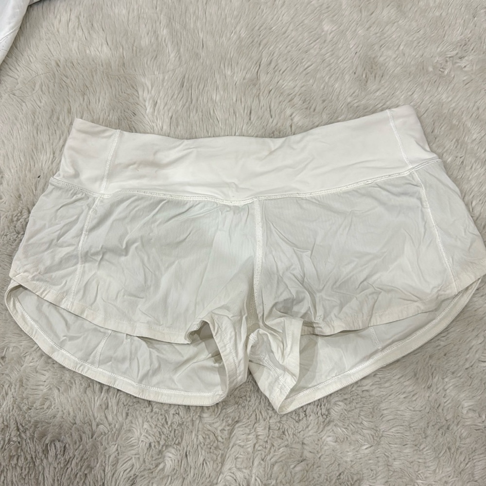 LULULEMON LOWRISE SPEED UP SHORT 2.5 INCH
